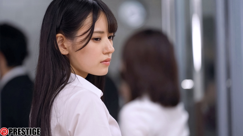 逆NTR 男を狂わせる後輩に何度も迫られ続ける究極の社内不倫。 八掛うみ【MGSだけのおまけ映像付き+15分】  パッケージ