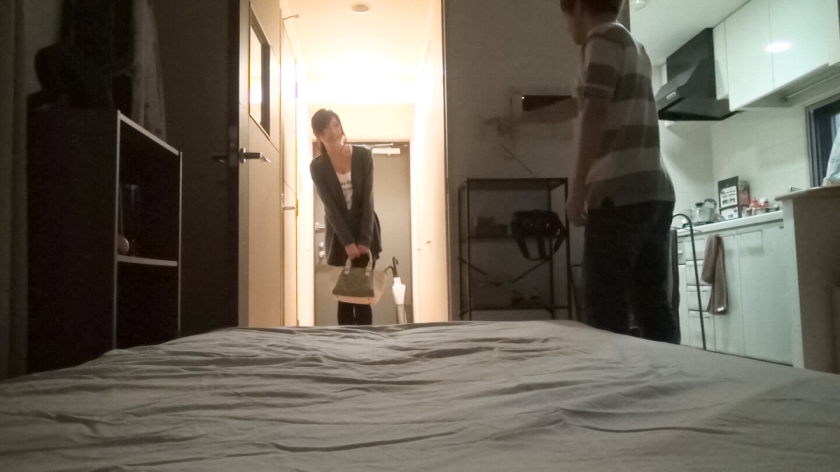 百戦錬磨のナンパ師のヤリ部屋で、連れ込みSEX隠し撮り 024  パッケージ