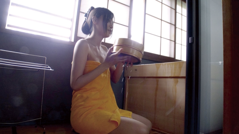 人妻湯恋旅行 125  パッケージ