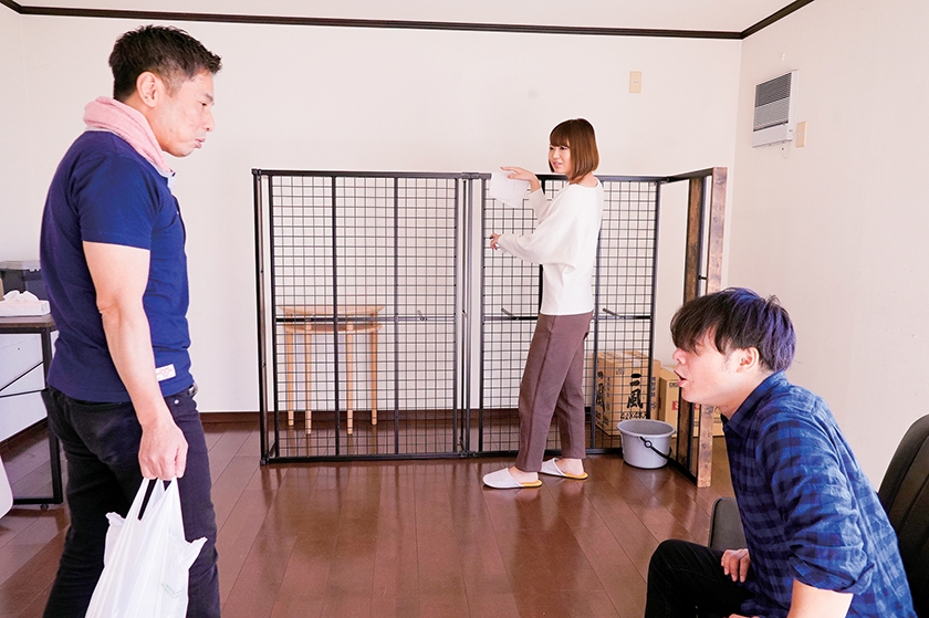 夫の後輩は昔の彼氏｡再び火がついて自ら堕ちていった人妻 / 伊藤くるみ  パッケージ