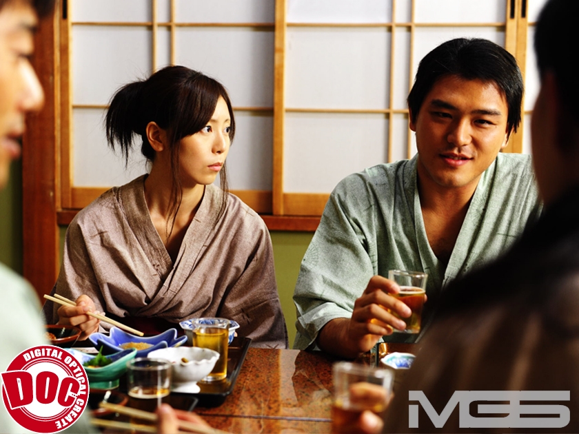 夫への不満の当てつけに義弟の巨根を欲しがるSEXレス妻  パッケージ