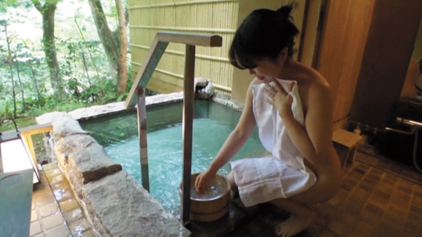 人妻不倫旅行 #176  パッケージ