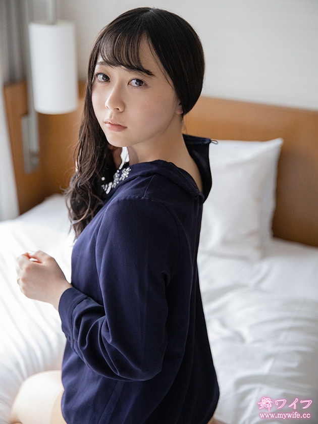 峯田愛 1  パッケージ