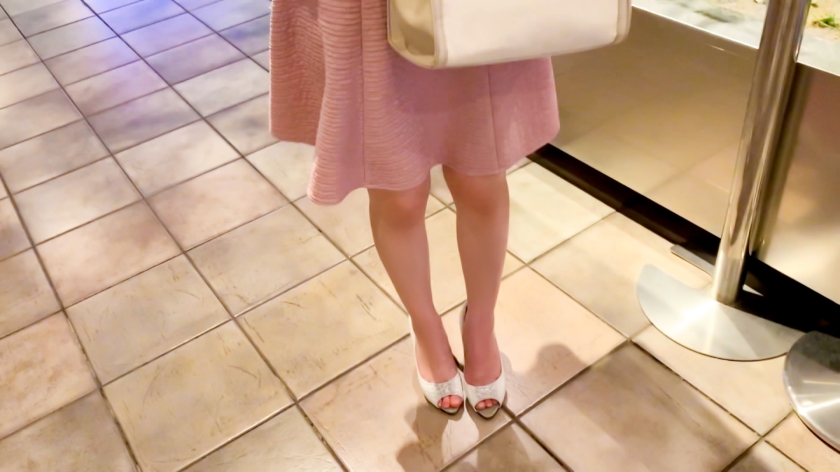 【ご無沙汰敏感ボディ】セックスレスで性欲を持て余す25歳美人若妻が久々チ●ポに、エビ反り＆身体をよじらせてイキまくる！！最後はもちろん中にた〜っぷり濃厚ザーメンを注いであげましたｗｗｗ  パッケージ