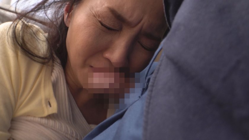 春日さん 52歳 訳あり熟女妻  パッケージ