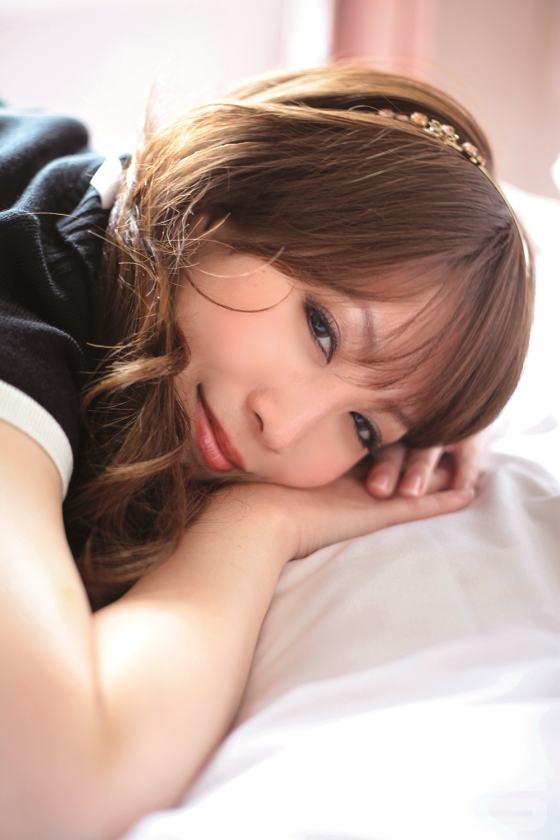 【絶対見ないでください】これだけ美人なら絶対顔バレするだろ…ってレベルの奥さんが旅先ナンパでまさかのお持ち帰り…。日本各地でヤられた素人美人妻 16人 4時間 地方で不倫  パッケージ