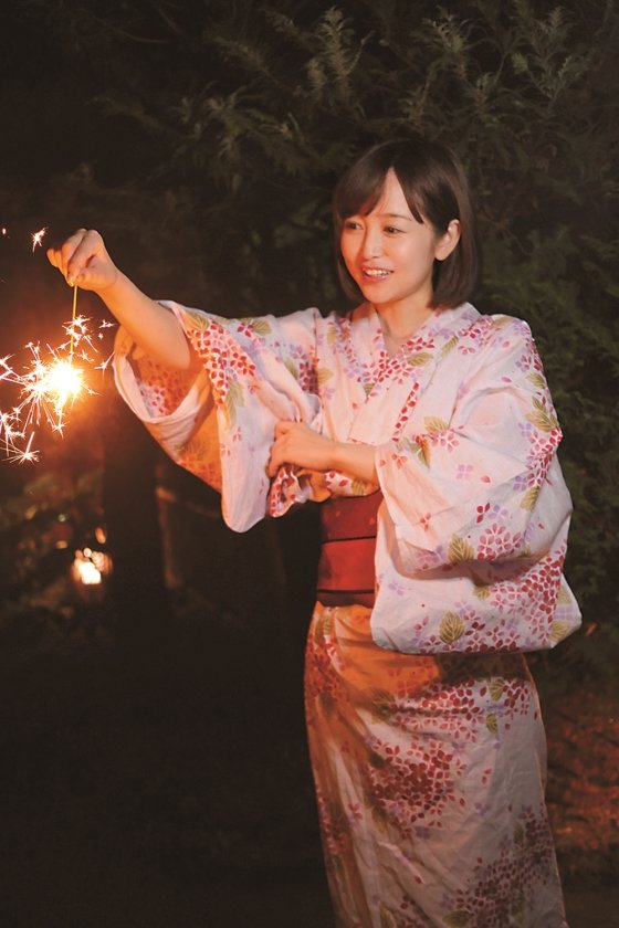 中出し人妻不倫旅行淫交旅情 4時間 希咲あや 原千草 朝桐光 篠田ゆう  パッケージ