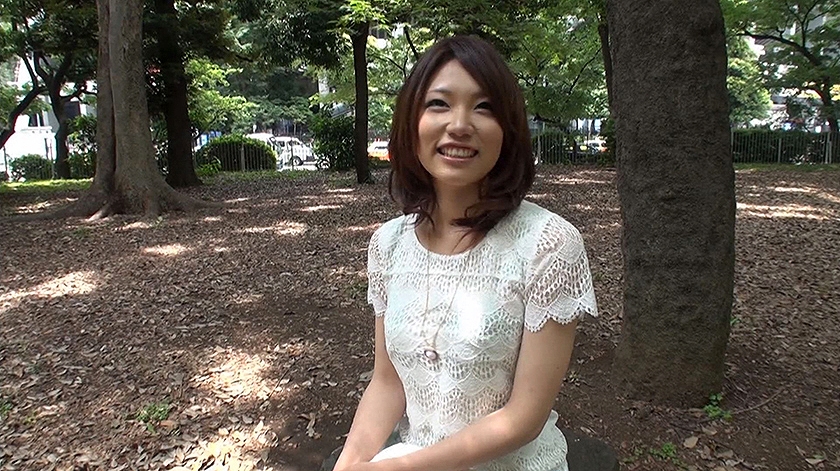 ぎこちない笑顔、生々しい不倫の記録。 9人 4時間 藍川美夏 神谷あき 城崎桐子  パッケージ