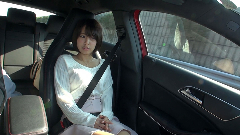 中出し人妻不倫旅行 紗藤まゆ  パッケージ